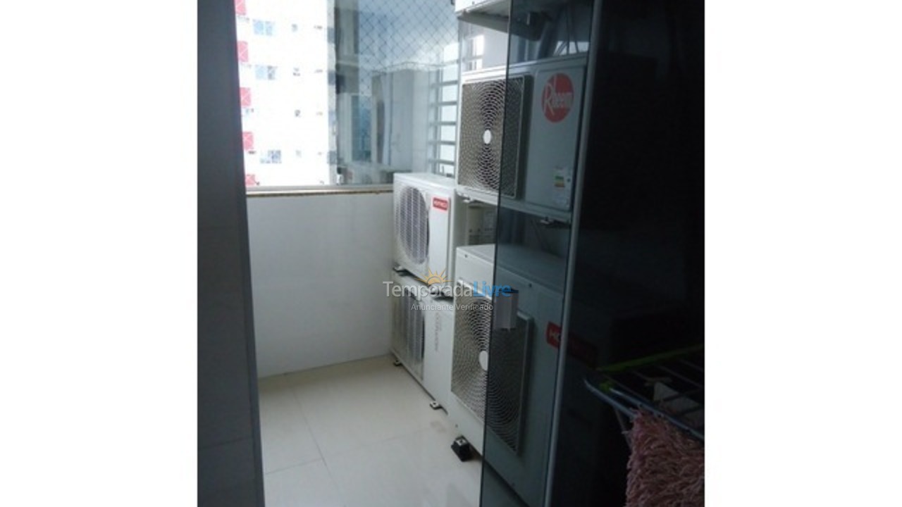 Apartamento para alquiler de vacaciones em Itapema (Meia Praia)