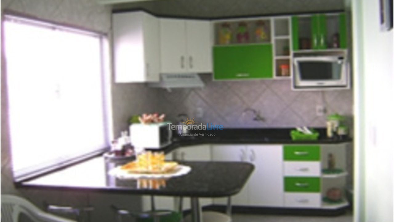 Apartamento para alquiler de vacaciones em Itapema (Meia Praia)