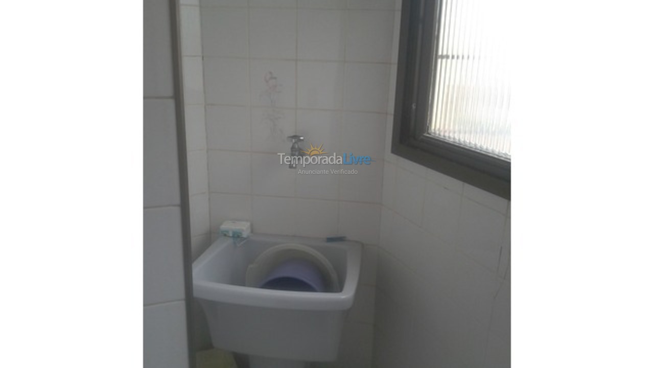 Apartamento para aluguel de temporada em Praia Grande (Praia do Caiçara)