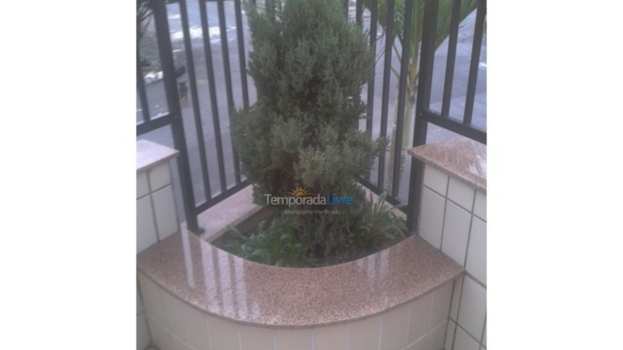 Apartamento para aluguel de temporada em Praia Grande (Praia do Caiçara)