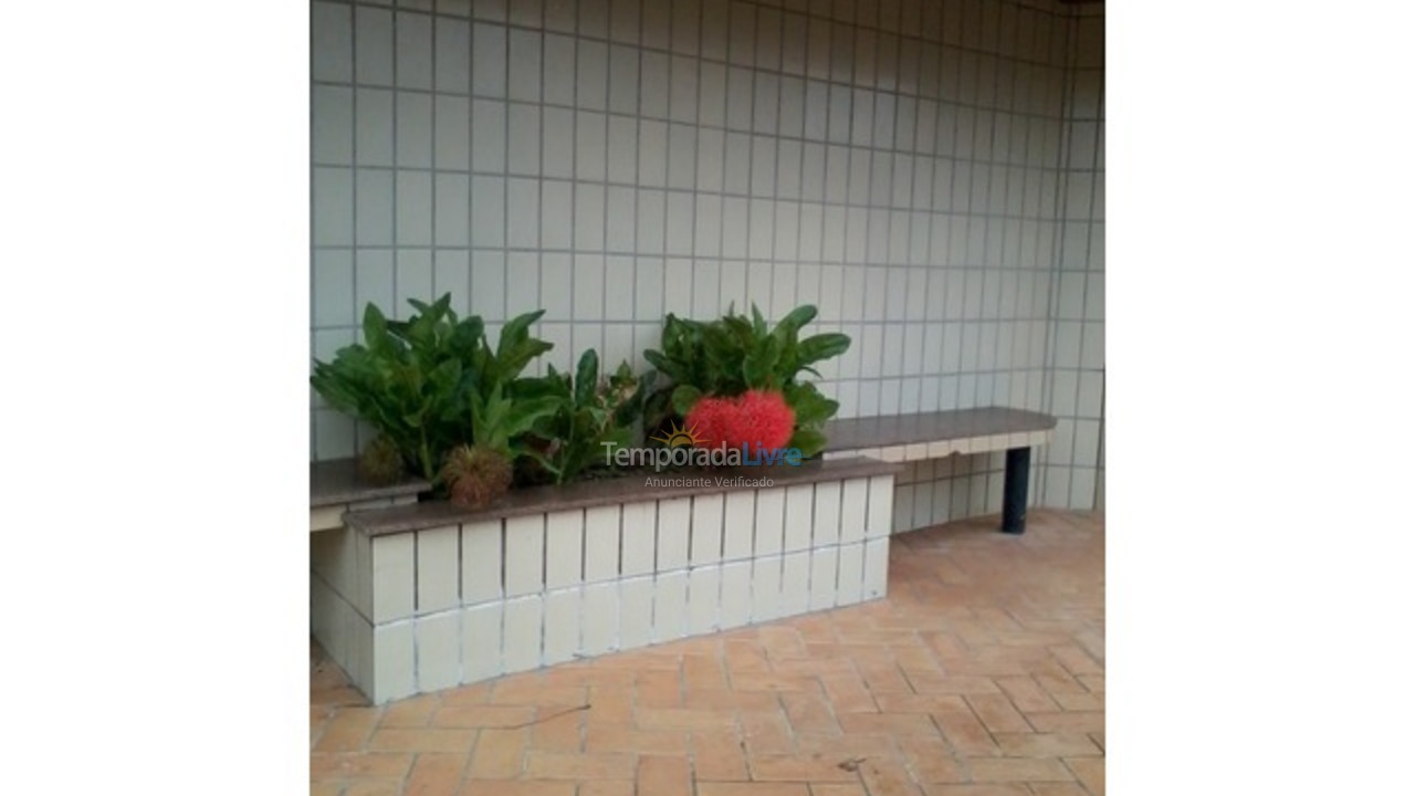 Apartamento para aluguel de temporada em Praia Grande (Praia do Caiçara)