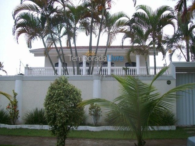 Casa para aluguel de temporada em Guarujá (Enseada)