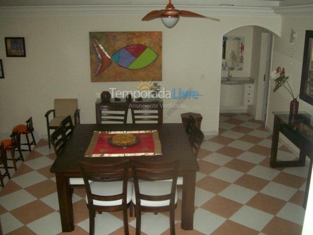 Casa para aluguel de temporada em Guarujá (Enseada)