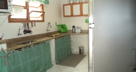 House 04 Dorms w / pool - close to the beach