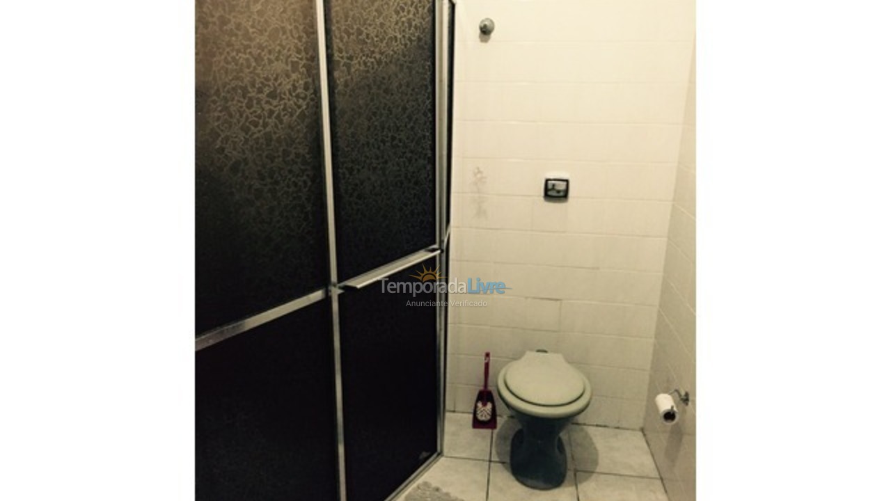 Apartamento para aluguel de temporada em Praia Grande (Praia do Caiçara)