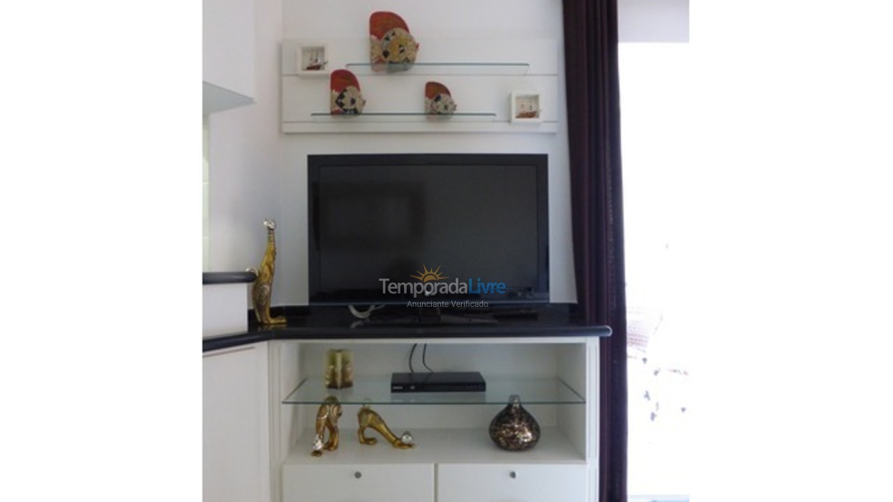 Apartment for vacation rental in Ubatuba (Praia das Toninhas)