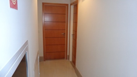 Fit border Mar.Luxo, C / 3 qtos C / 2suites, C / 2gar. Balcony C / vis