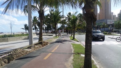 Praia Grande aluguel apto temporada frente praia centro boqueirão