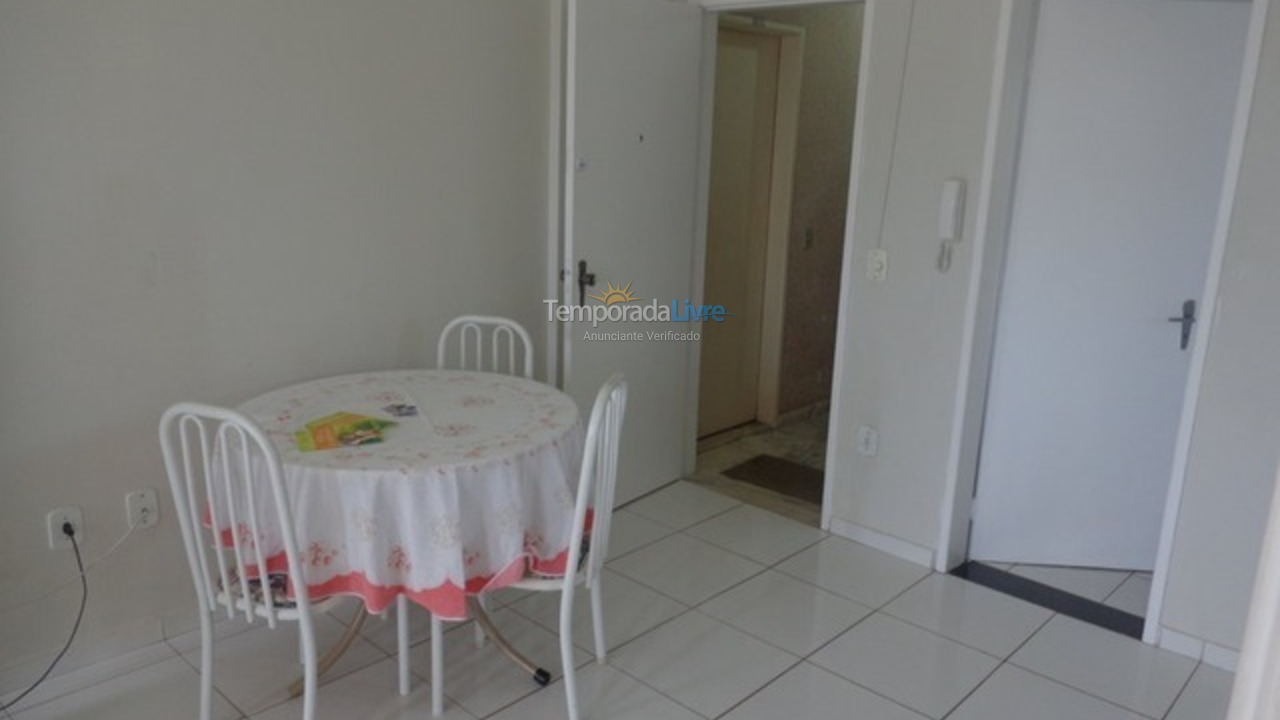 Apartamento para aluguel de temporada em Guarapari (Praia do Morro)