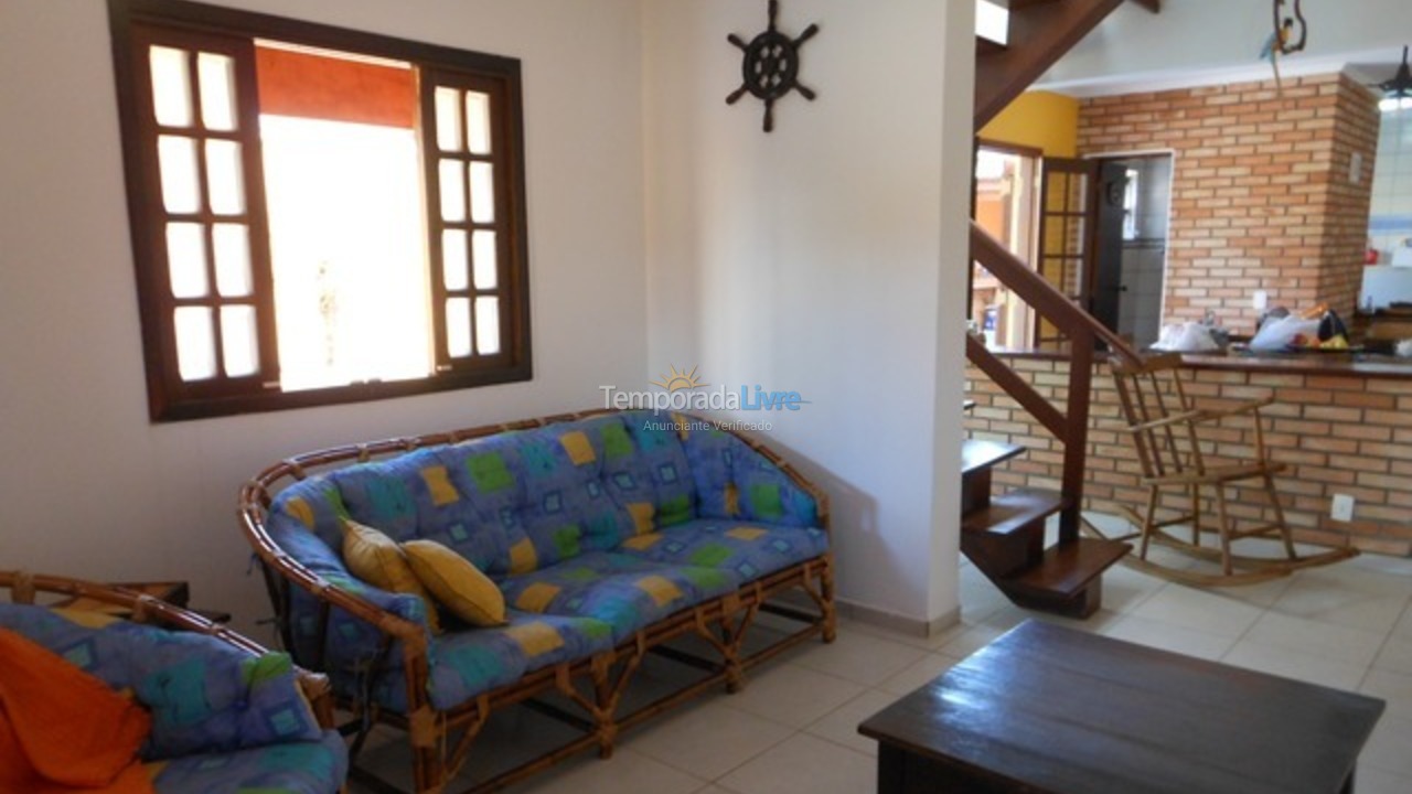 Casa para aluguel de temporada em Caraguatatuba (Martim de Sá)