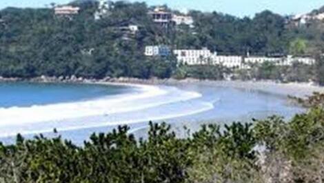 Estudio en Ubatuba-Pé na Areia-Cond.Wimbledon