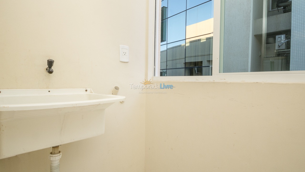 Apartment for vacation rental in Bombinhas (Mariscal)