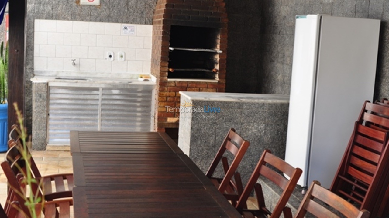 Apartamento para aluguel de temporada em Caraguatatuba (Martim de Sá)