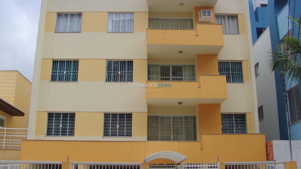 Apartment for vacation rental in Itapema (Meia Praia)