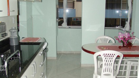 NEAR THE SEA WITH 03 DOUBLE BEDS