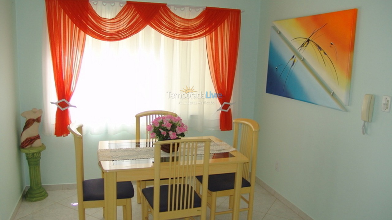 Apartment for vacation rental in Itapema (Meia Praia)
