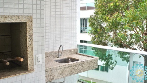 In the center! Apartment with 3 bedrooms in complete condominium!