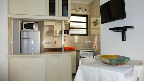 Beautiful condominium apartments in Wembley Tennis - Porpoises