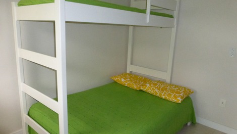 1 bedroom apartment in Wembley Tennis