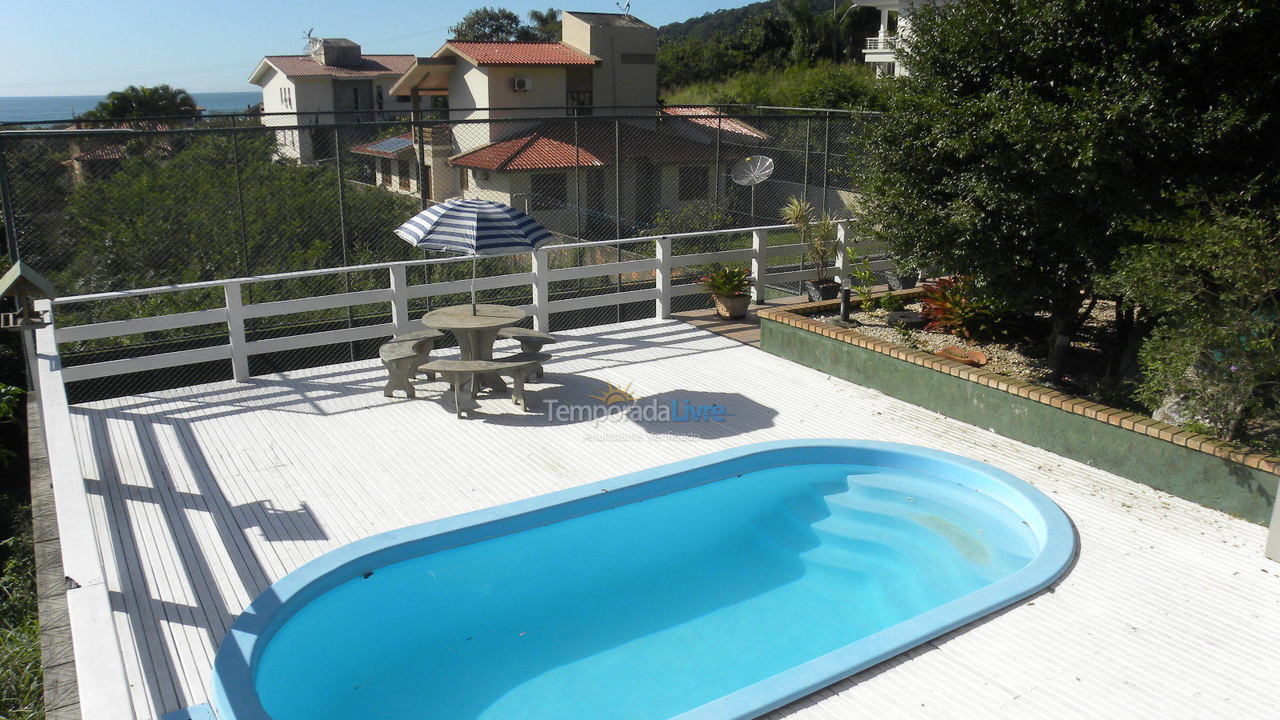 House for vacation rental in Florianópolis (Praia Brava)