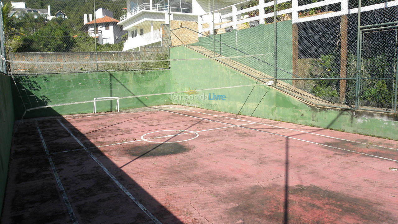 House for vacation rental in Florianópolis (Praia Brava)