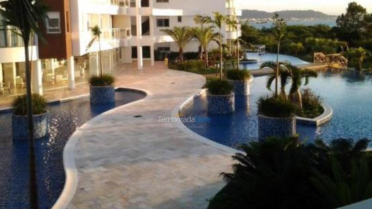 Apartamento para aluguel de temporada em Florianópolis (Cachoeira do Bom Jesus)