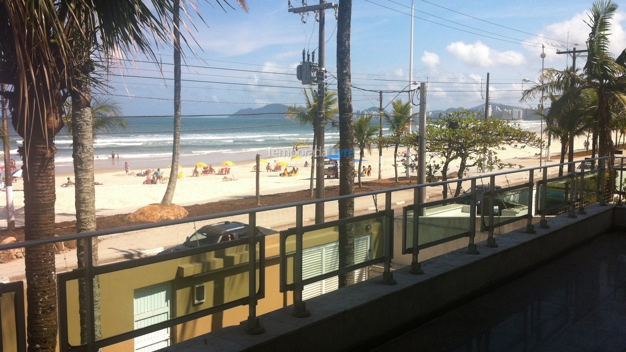 Casa para aluguel de temporada em Guarujá (Enseada)