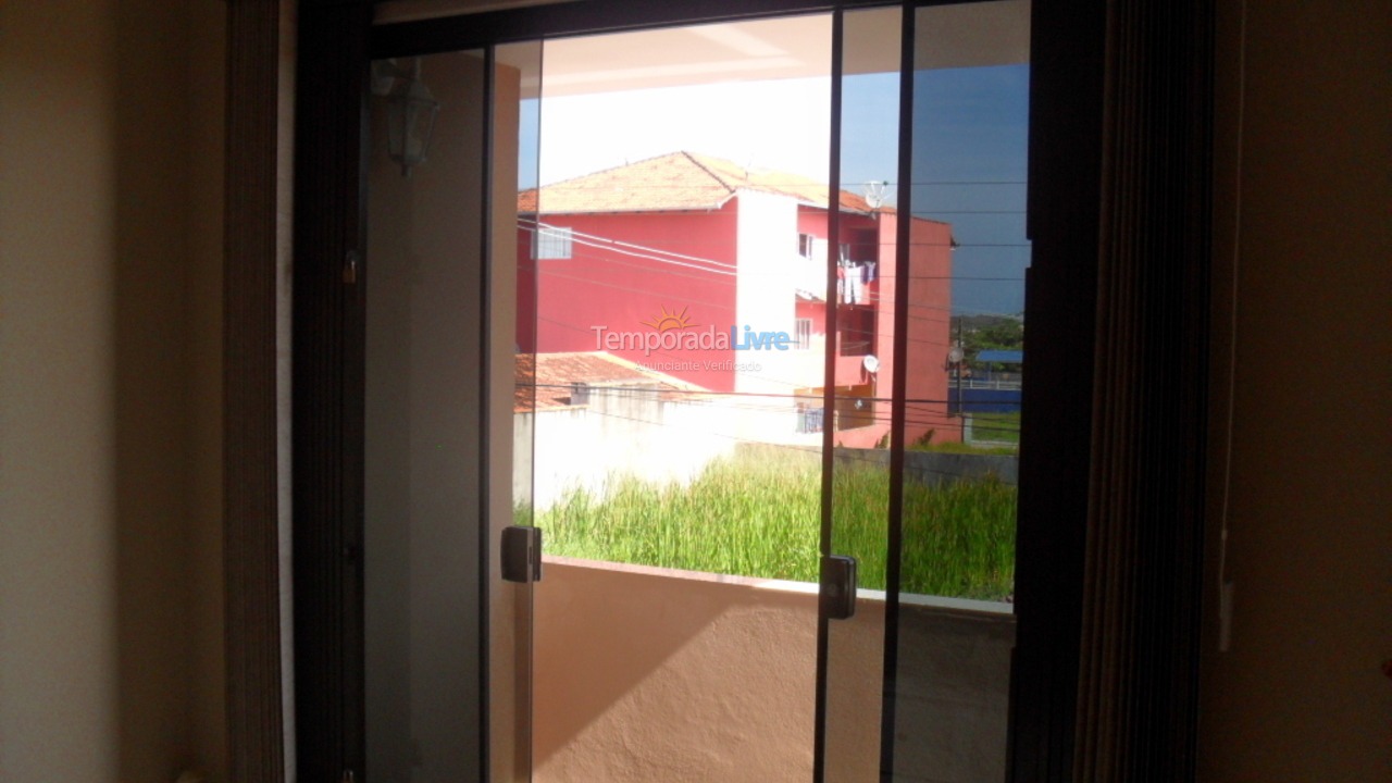 Casa para aluguel de temporada em São Francisco do Sul (Enseada)