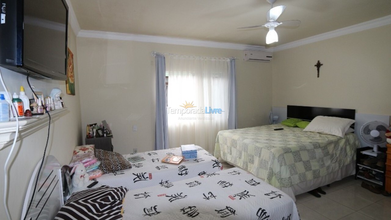 Apartment for vacation rental in Balneário Camboriú (Praia dos Amores)