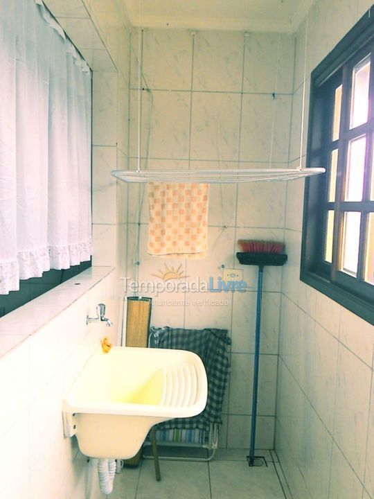 Apartment for vacation rental in Bertioga (Vista Linda)