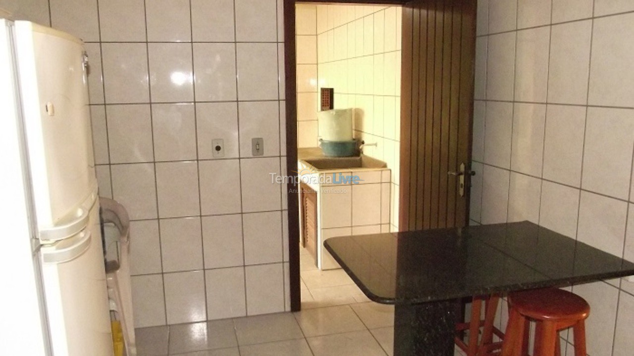 Apartamento para alquiler de vacaciones em Bombinhas (Praia de Bombas)
