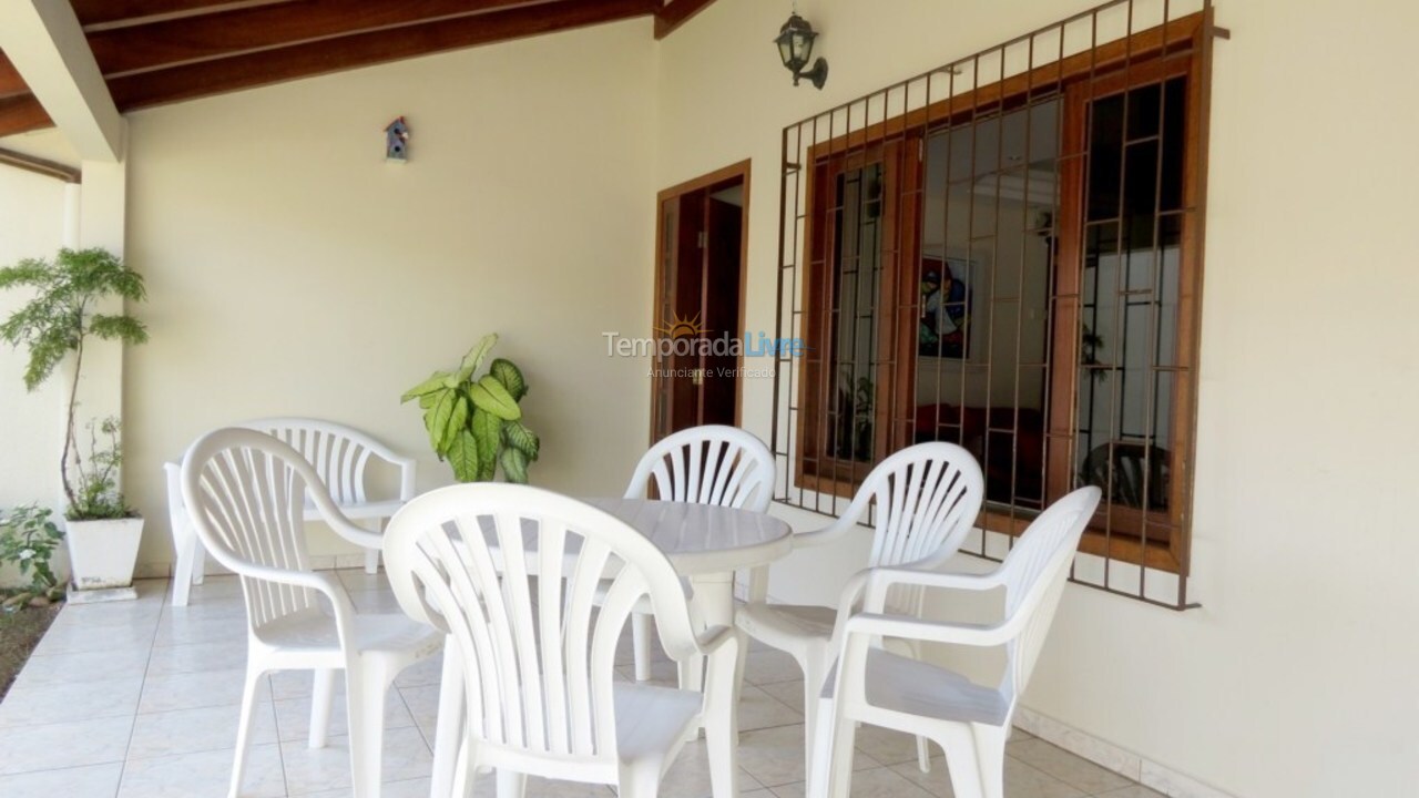 Casa para alquiler de vacaciones em Florianopolis (Canasvieiras)