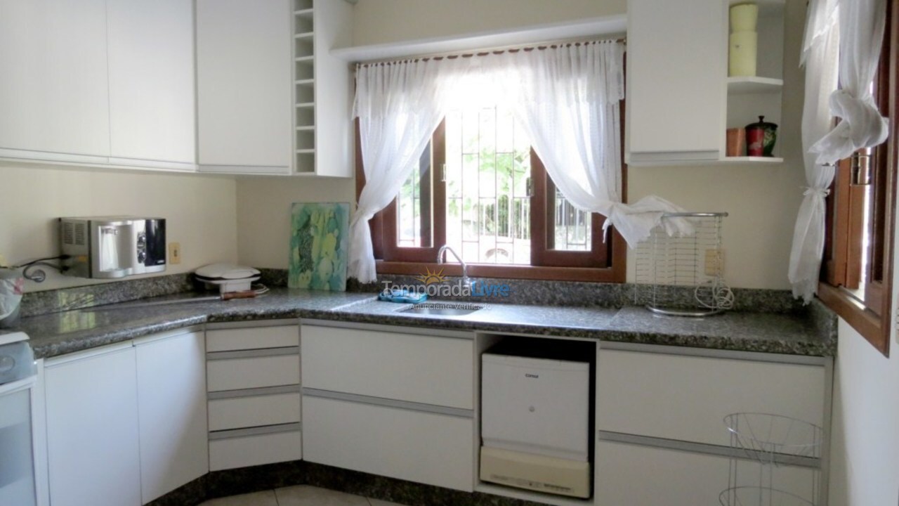 Casa para alquiler de vacaciones em Florianopolis (Canasvieiras)