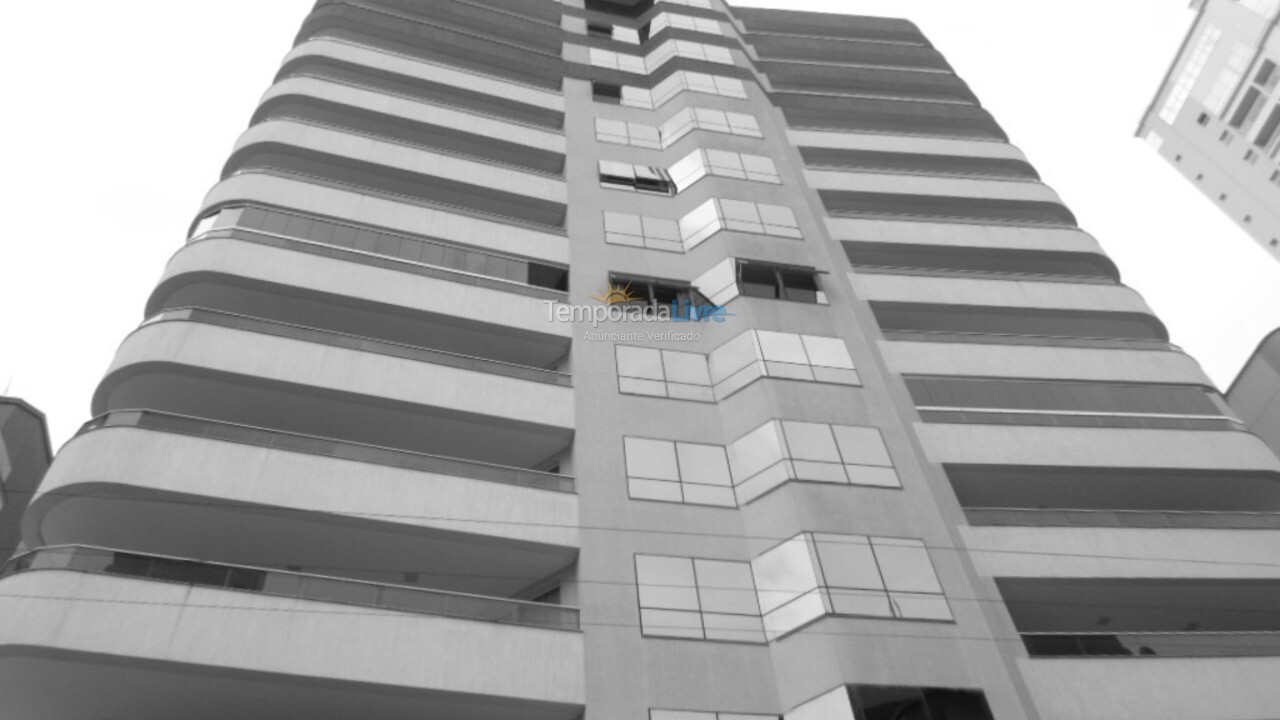 Apartamento para alquiler de vacaciones em Itapema (Meia Praia)