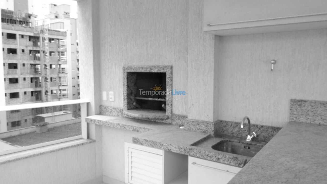 Apartamento para alquiler de vacaciones em Itapema (Meia Praia)