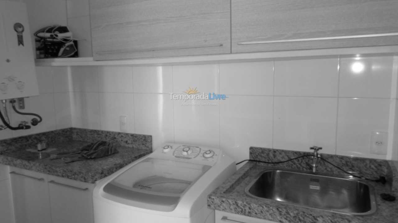 Apartamento para alquiler de vacaciones em Itapema (Meia Praia)