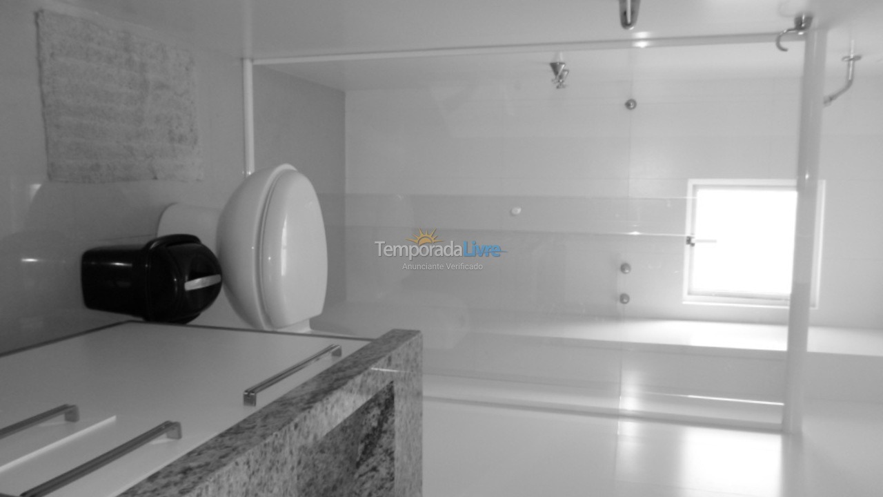 Apartamento para alquiler de vacaciones em Itapema (Meia Praia)