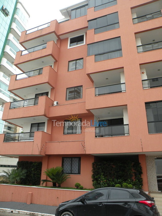 Apartment for vacation rental in Itapema (Centro)