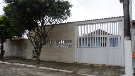 Frente casa principal