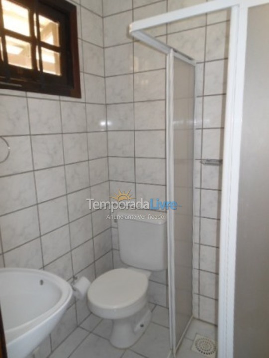 Casa para aluguel de temporada em Bombinhas (Mariscal)