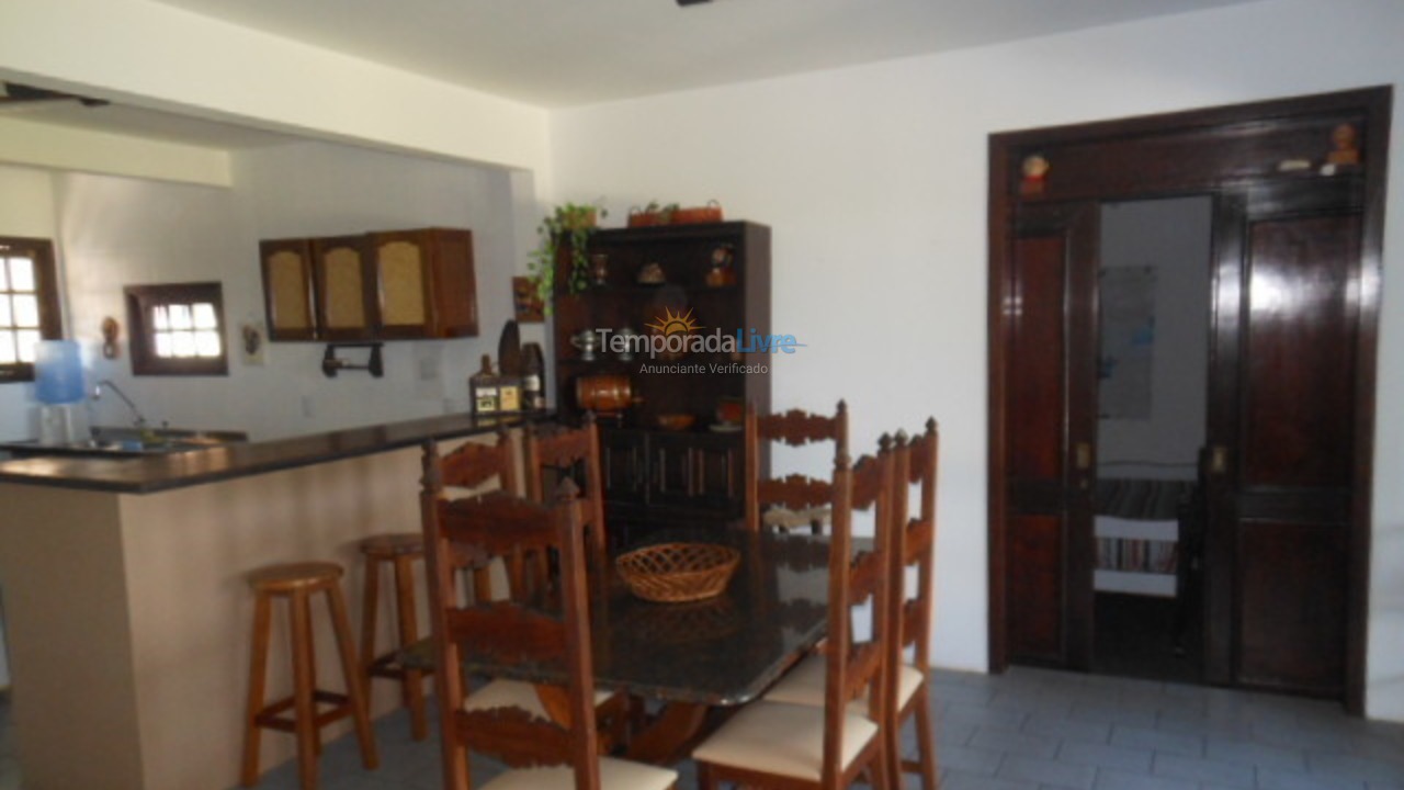 Casa para aluguel de temporada em Bombinhas (Mariscal)