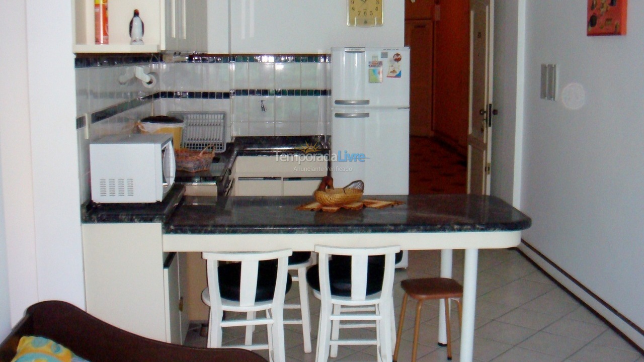 Apartamento para aluguel de temporada em Florianopolis (Praia dos Ingleses)