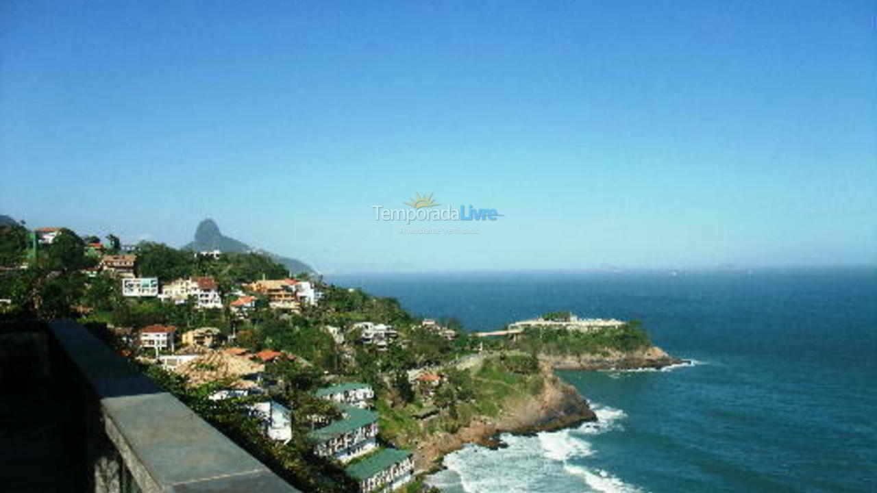 Casa para aluguel de temporada em Rio de Janeiro (Joatinga)