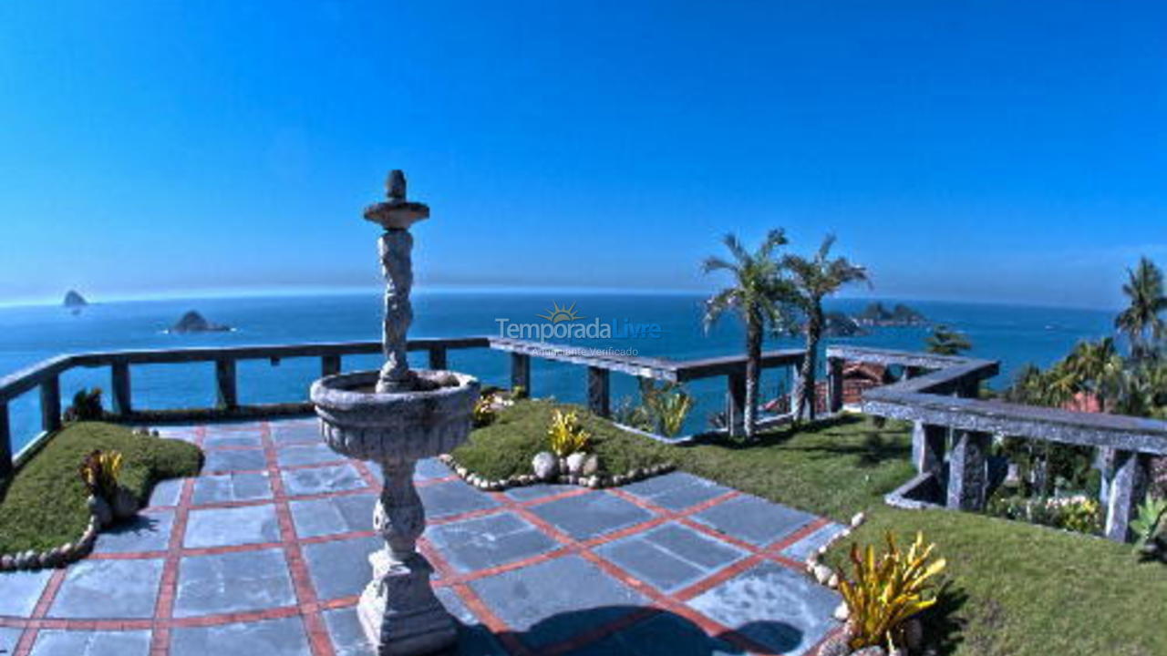 Casa para aluguel de temporada em Rio de Janeiro (Joatinga)