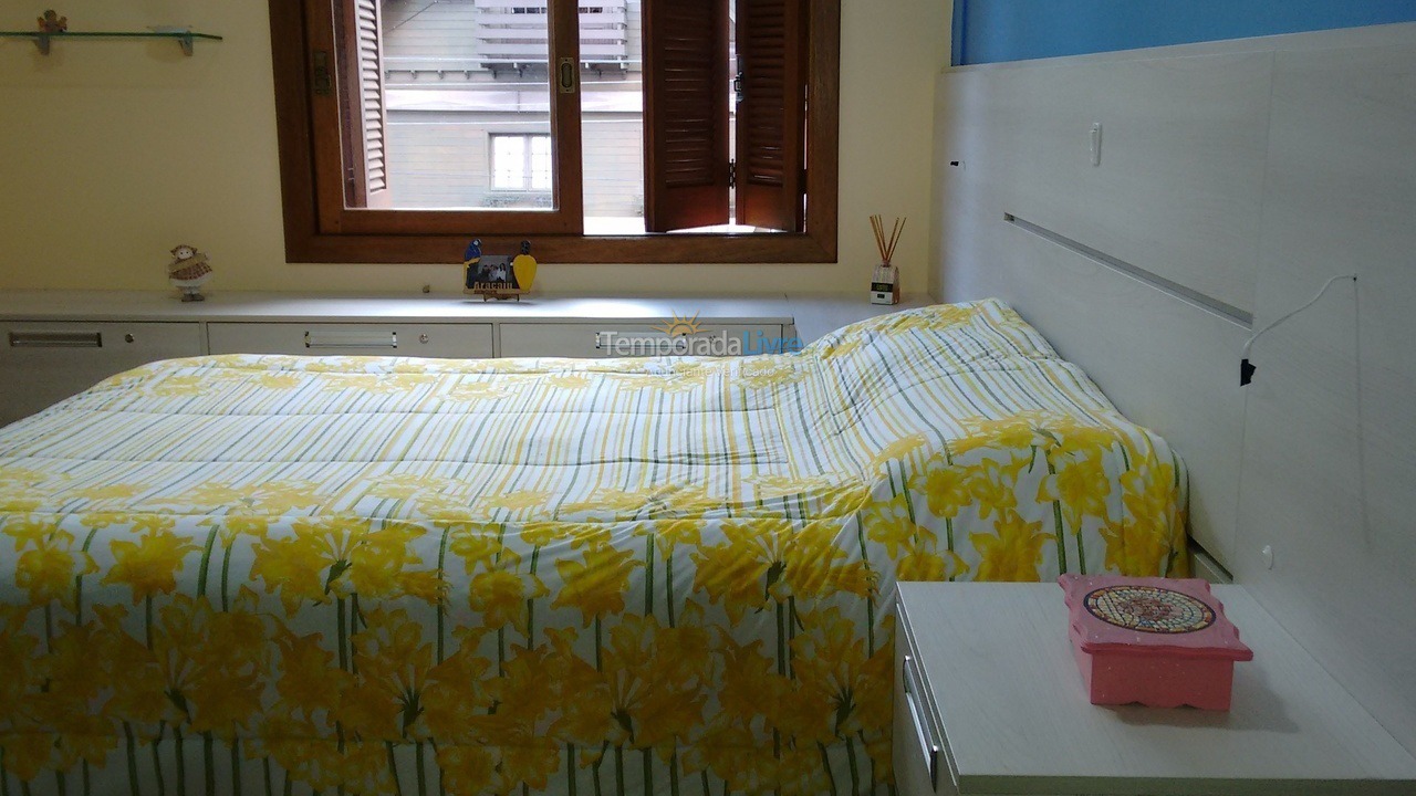 Apartamento para aluguel de temporada em Gramado (Centro)