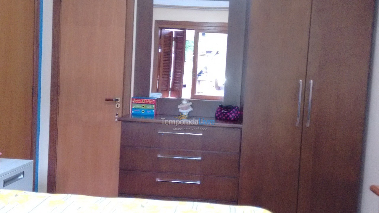 Apartamento para aluguel de temporada em Gramado (Centro)