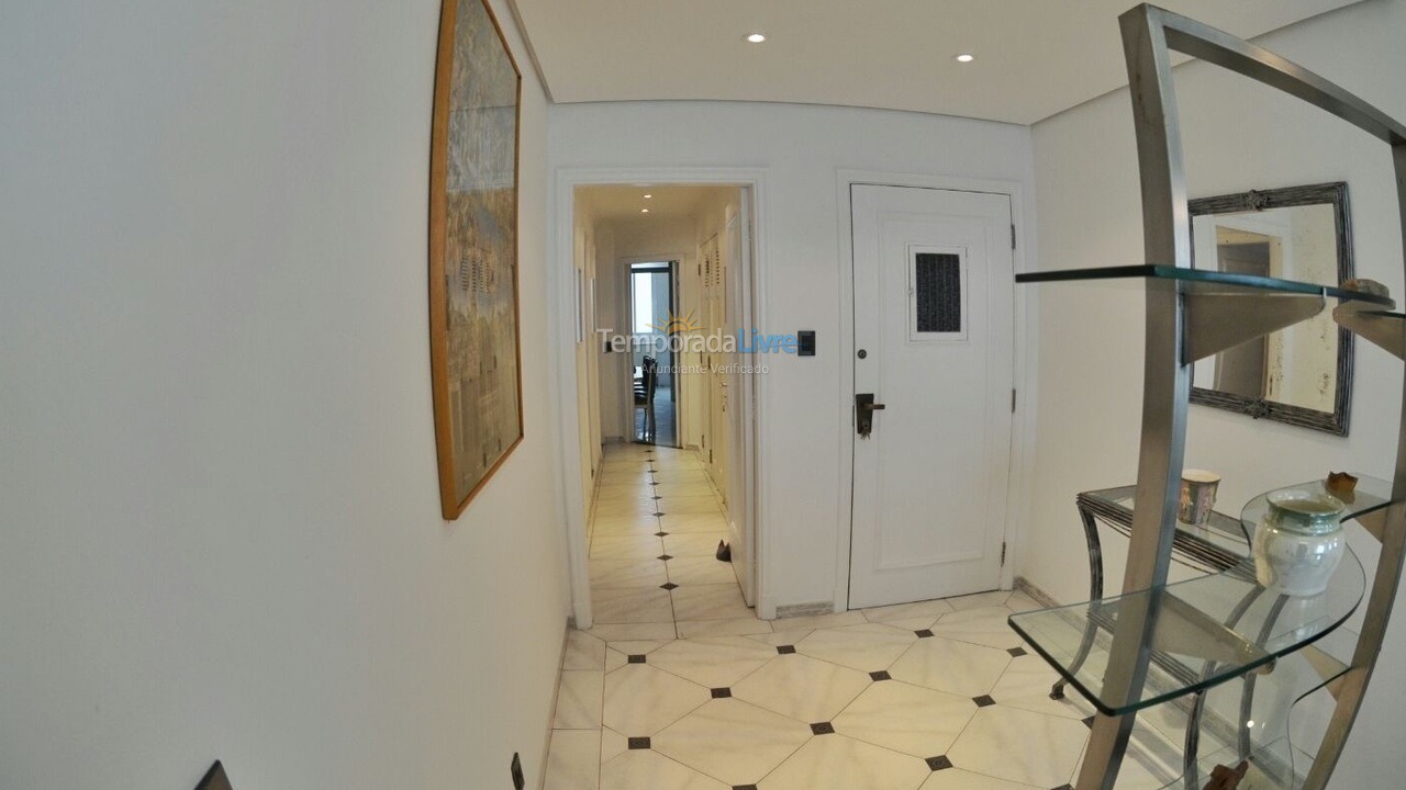 Apartment for vacation rental in Guarujá (Pitangueiras)