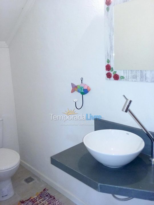 Casa para aluguel de temporada em Guarujá (Praia do Pernambuco)