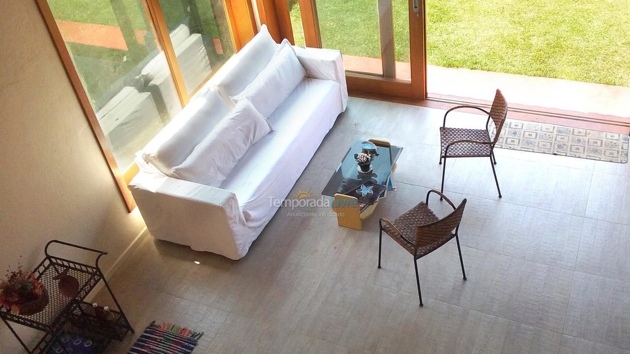 Casa para aluguel de temporada em Guarujá (Praia do Pernambuco)