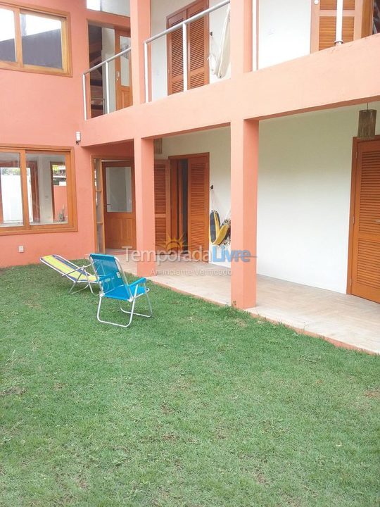 Casa para aluguel de temporada em Guarujá (Praia do Pernambuco)